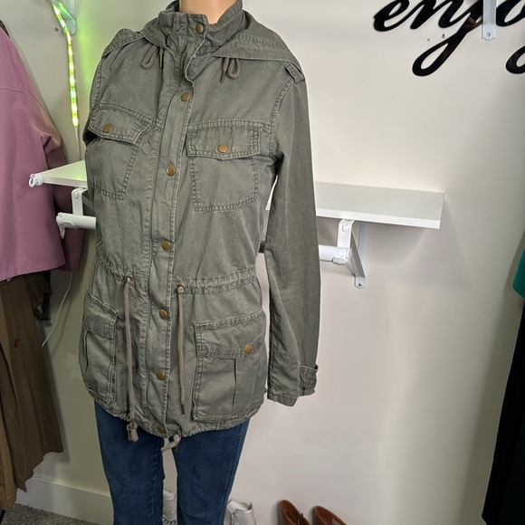 PTP 19 inches length 29 inches size extra small olive green jacket - Picture 1 of 9